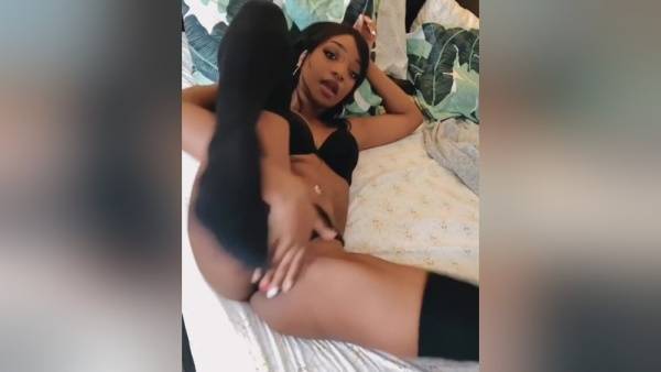 Kayyy Bear Nude Black Thong Teasing Leaked Video on tubepornebony.com